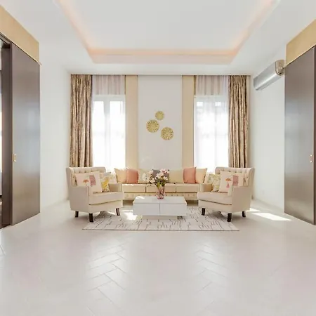 The Opulent Oasis By Newave Apartments Budapeszt Zewnętrze zdjęcie