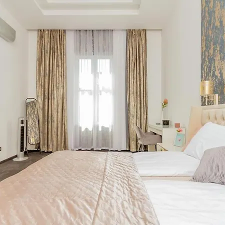 The Opulent Oasis By Newave Apartments Budapeszt Zewnętrze zdjęcie