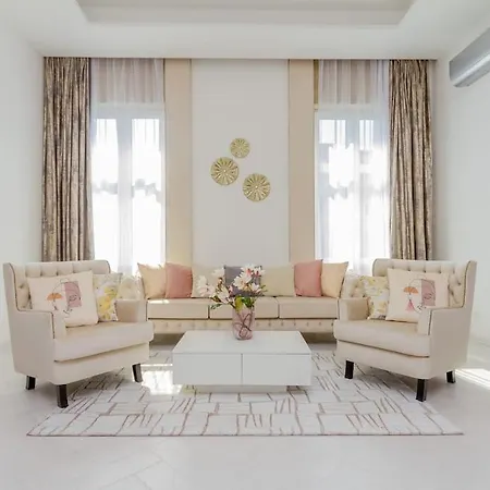 The Opulent Oasis By Newave Apartments Budapeszt Zewnętrze zdjęcie